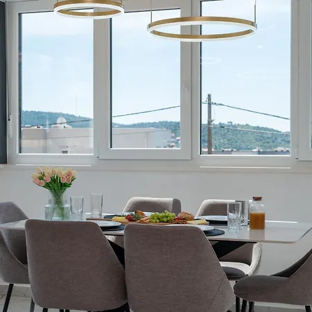 Natura Apartment-new Modern With View & Two Free Parking Spaces-10 Min Walk To Old Town