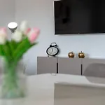 Natura Apartment-new Modern With View & Two Free Parking Spaces-10 Min Walk To Old Town Trogir