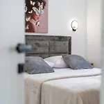 Natura Apartment-new Modern With View & Two Free Parking Spaces-10 Min Walk To Old Town * 트로기르