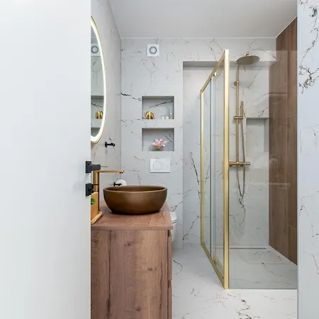 公寓 Natura Apartment-new Modern With View & Two Free Parking Spaces-10 Min Walk To Old Town *