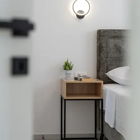 Natura Apartment-new Modern With View & Two Free Parking Spaces-10 Min Walk To Old Town Apartamento Trogir