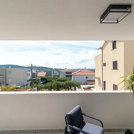 公寓 Natura Apartment-new Modern With View & Two Free Parking Spaces-10 Min Walk To Old Town