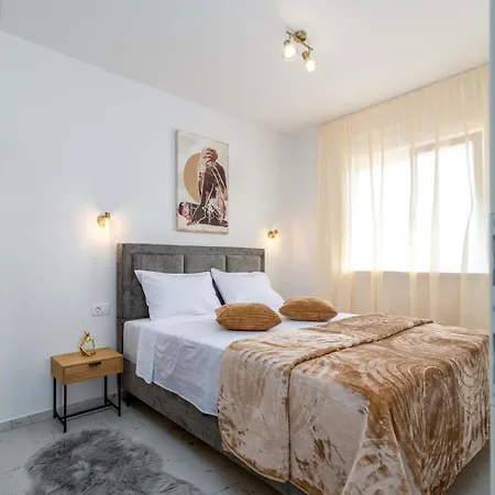 公寓 Natura Apartment-new Modern With View & Two Free Parking Spaces-10 Min Walk To Old Town