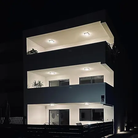 Natura Apartment-new Modern With View & Two Free Parking Spaces-10 Min Walk To Old Town Appartement Trogir