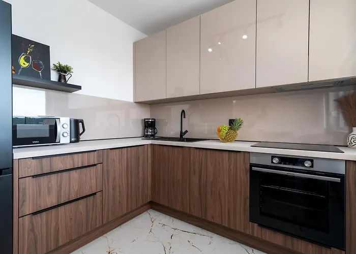 Natura Apartment-new Modern With View & Two Free Parking Spaces-10 Min Walk To Old Town Trogir