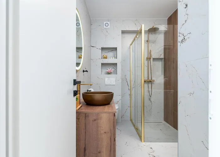 Appartement Natura Apartment-new Modern With View & Two Free Parking Spaces-10 Min Walk To Old Town *