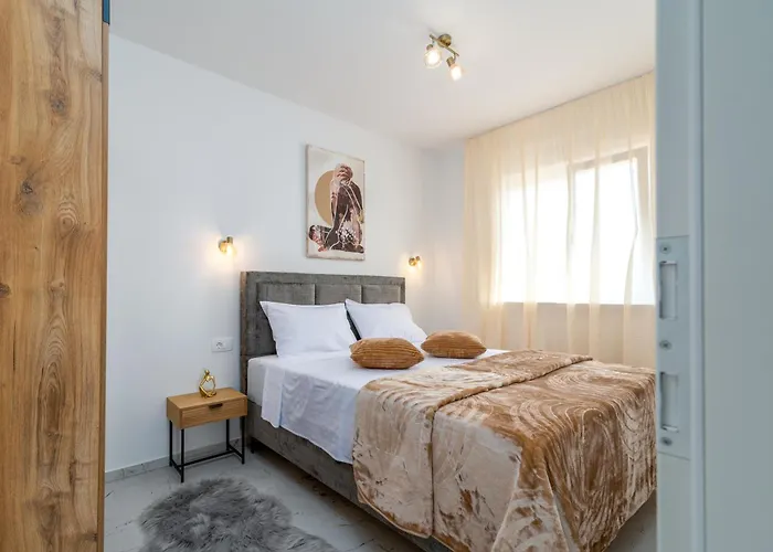 Appartement Natura Apartment-new Modern With View & Two Free Parking Spaces-10 Min Walk To Old Town